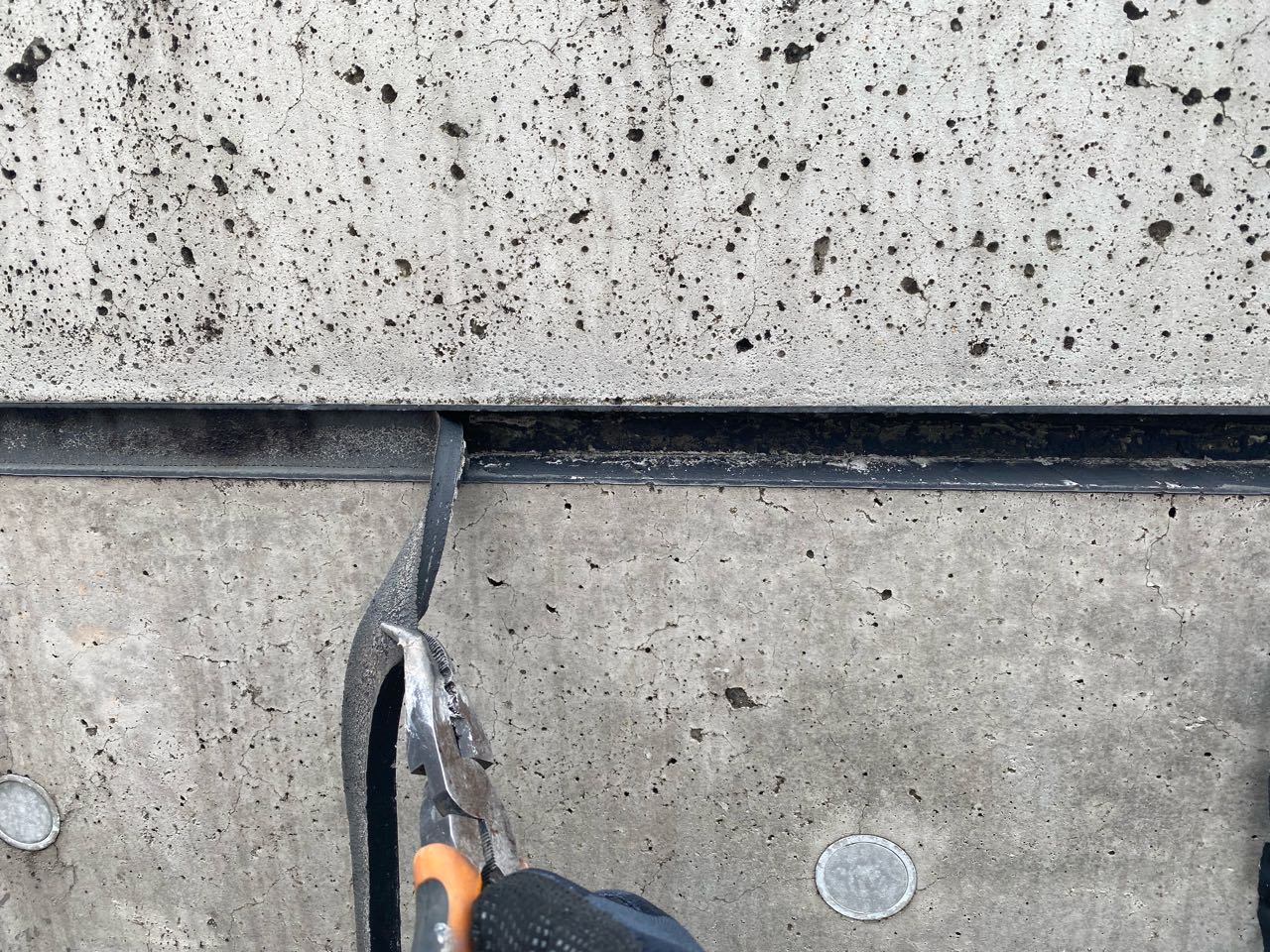 既設撤去します。