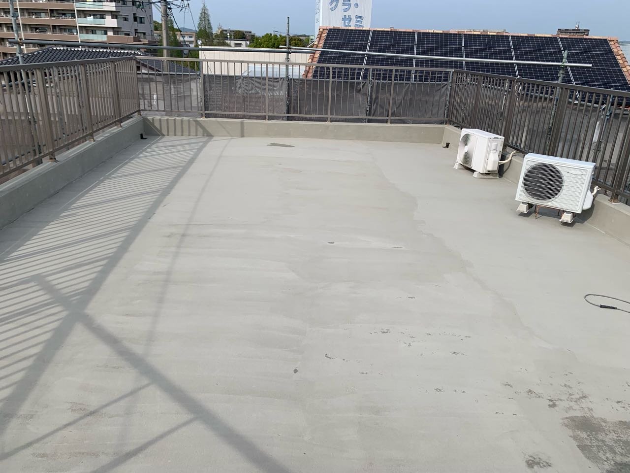 ケレン作業です。