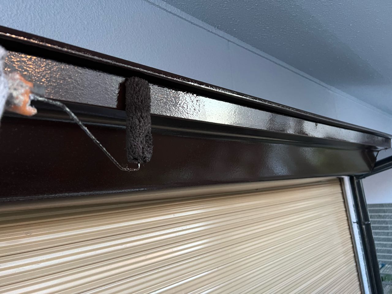 仕上げ塗装2回目です。