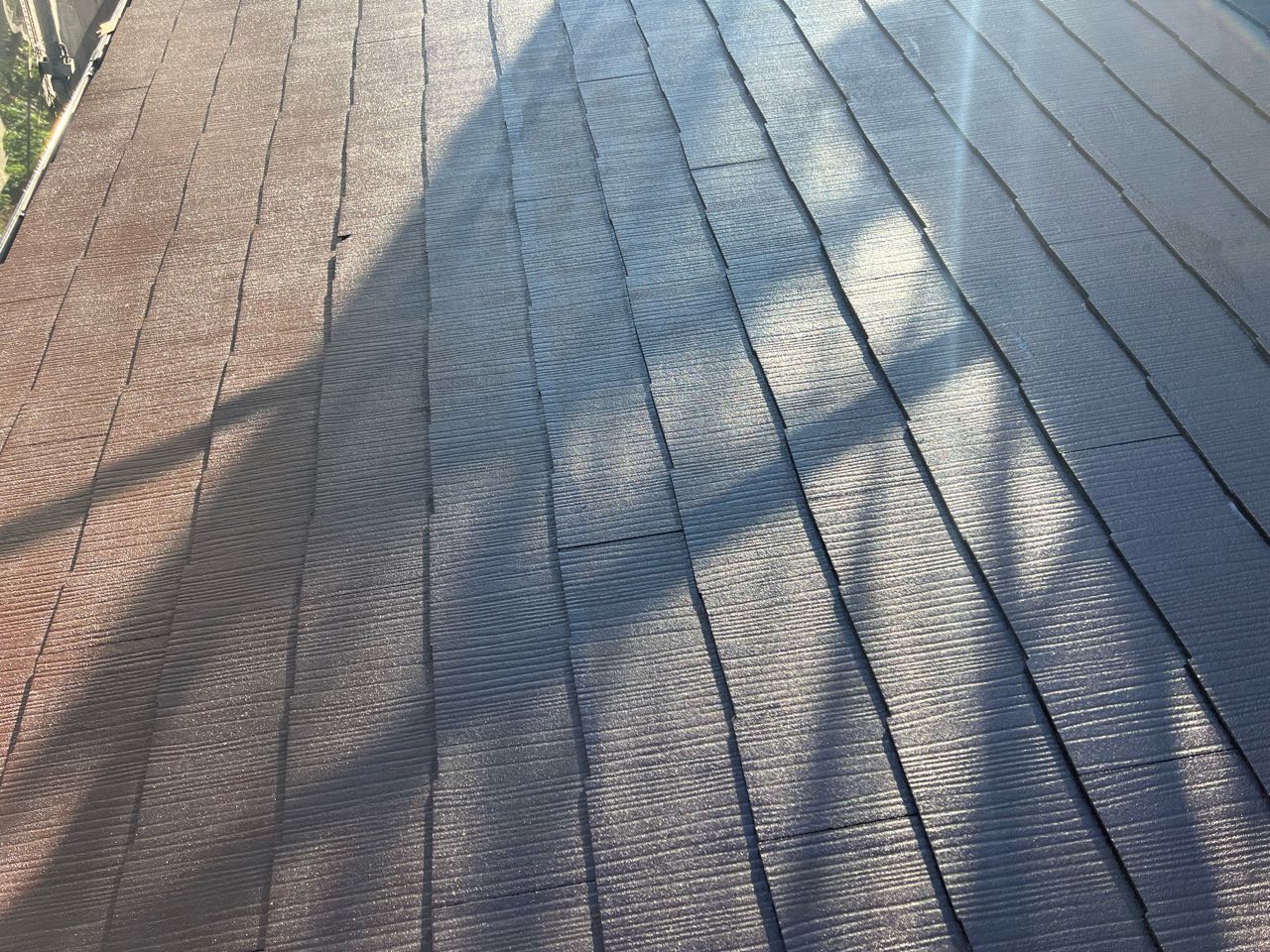 仕上げ塗装1回目です。