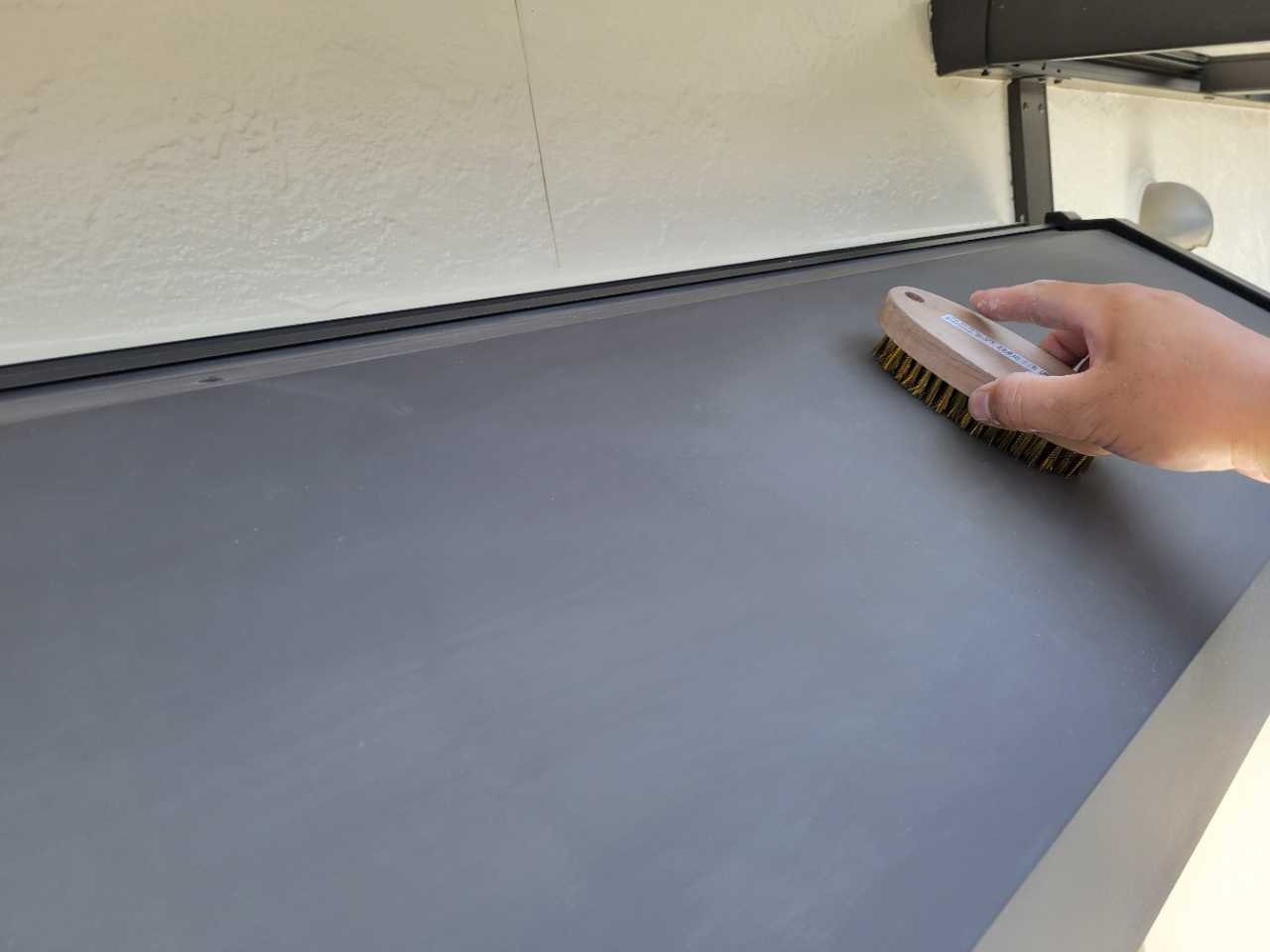 ケレン作業です。