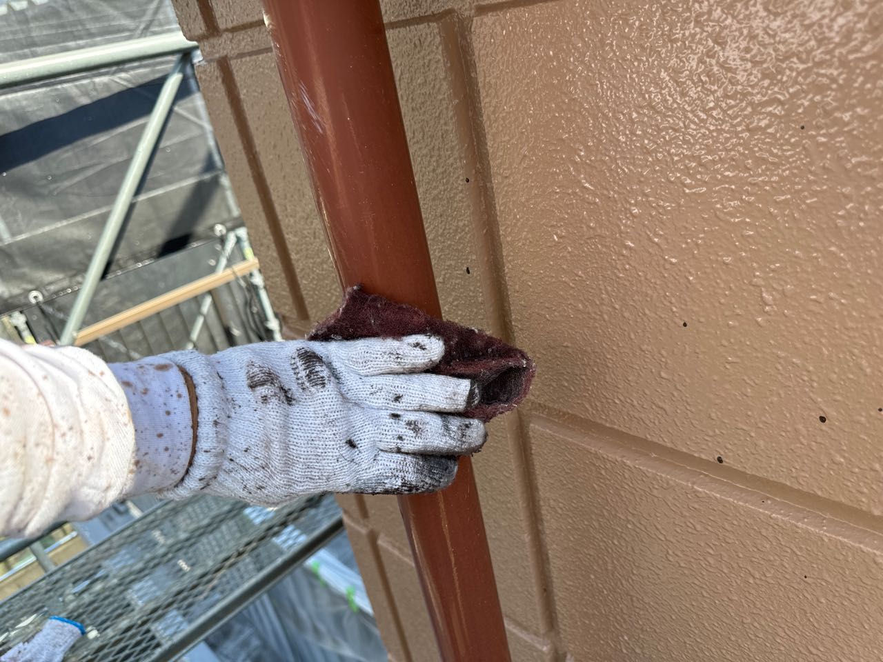 ケレン作業です。