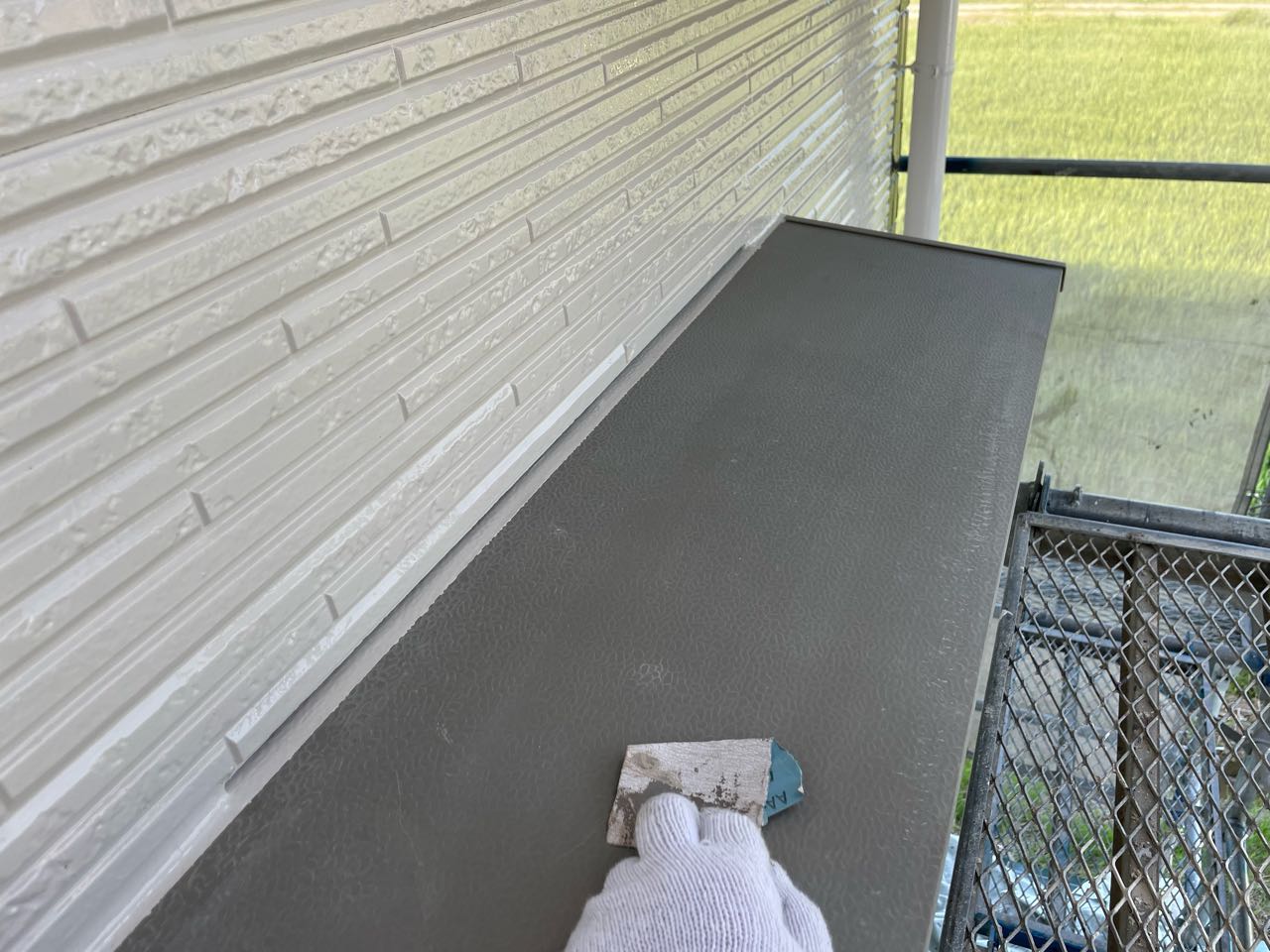 ケレン作業です。