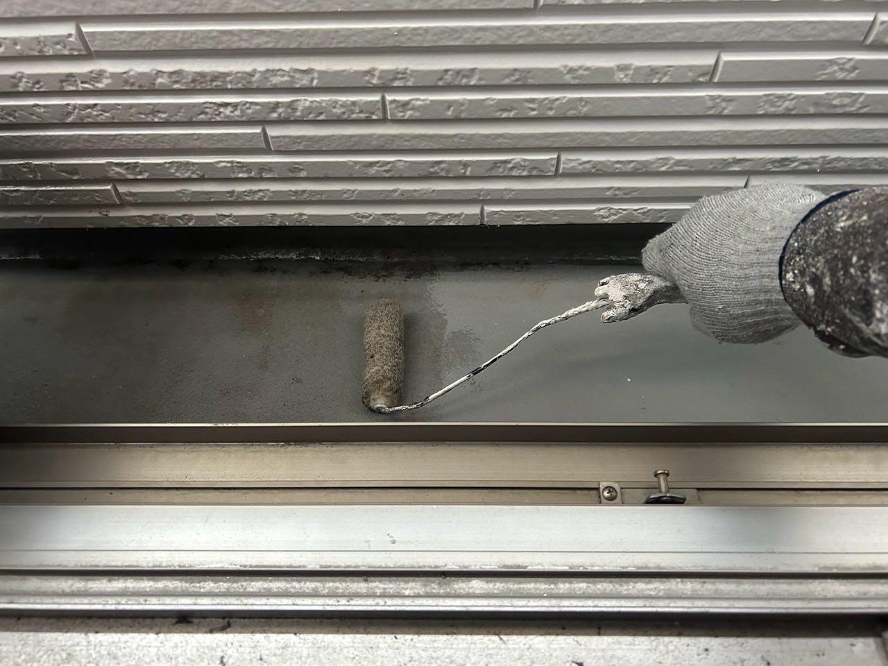 プライマー塗布します。