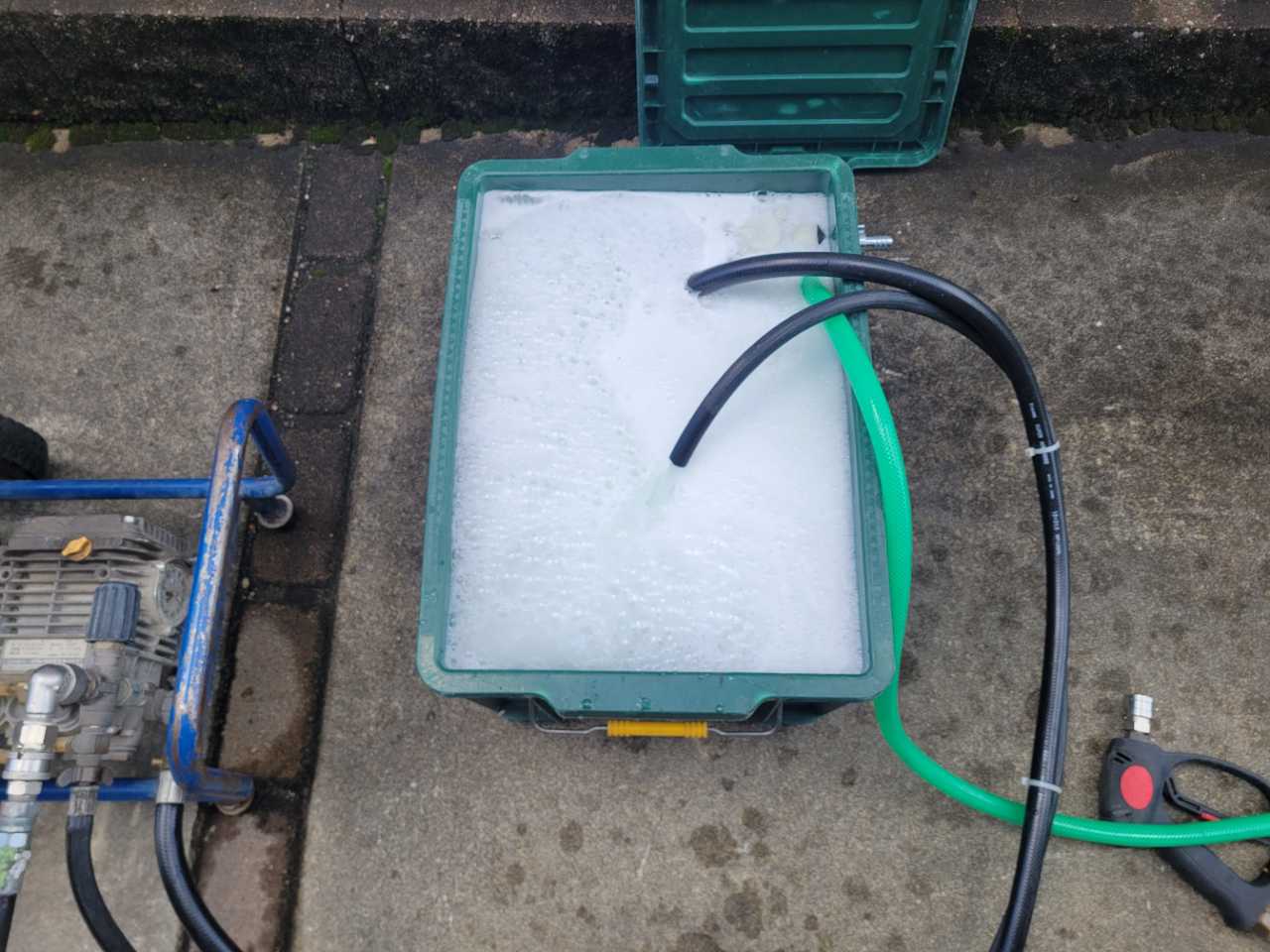 バイオ洗浄原液撹拌。