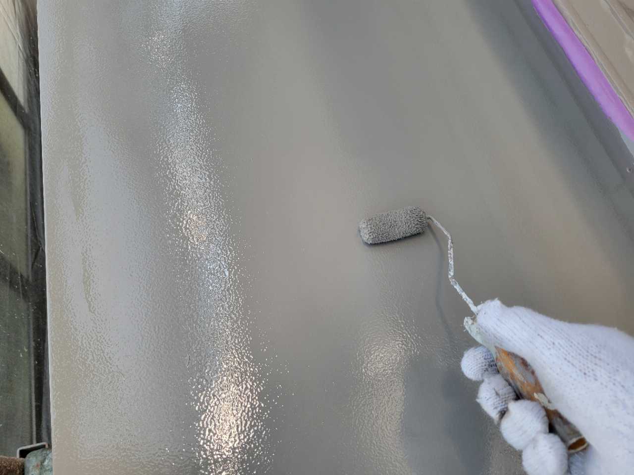 仕上げ塗装2回目です。