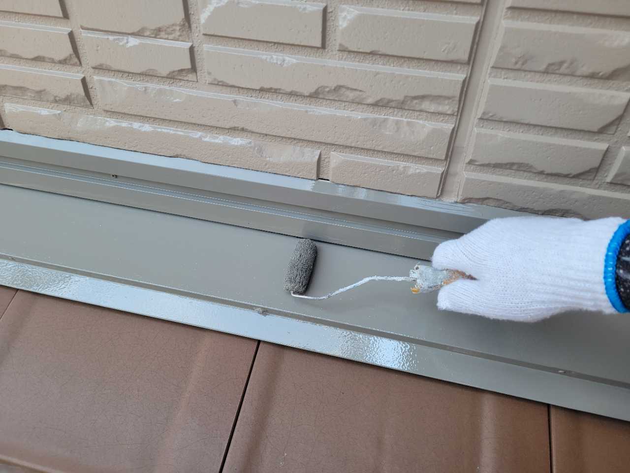 仕上げ塗装2回目です。