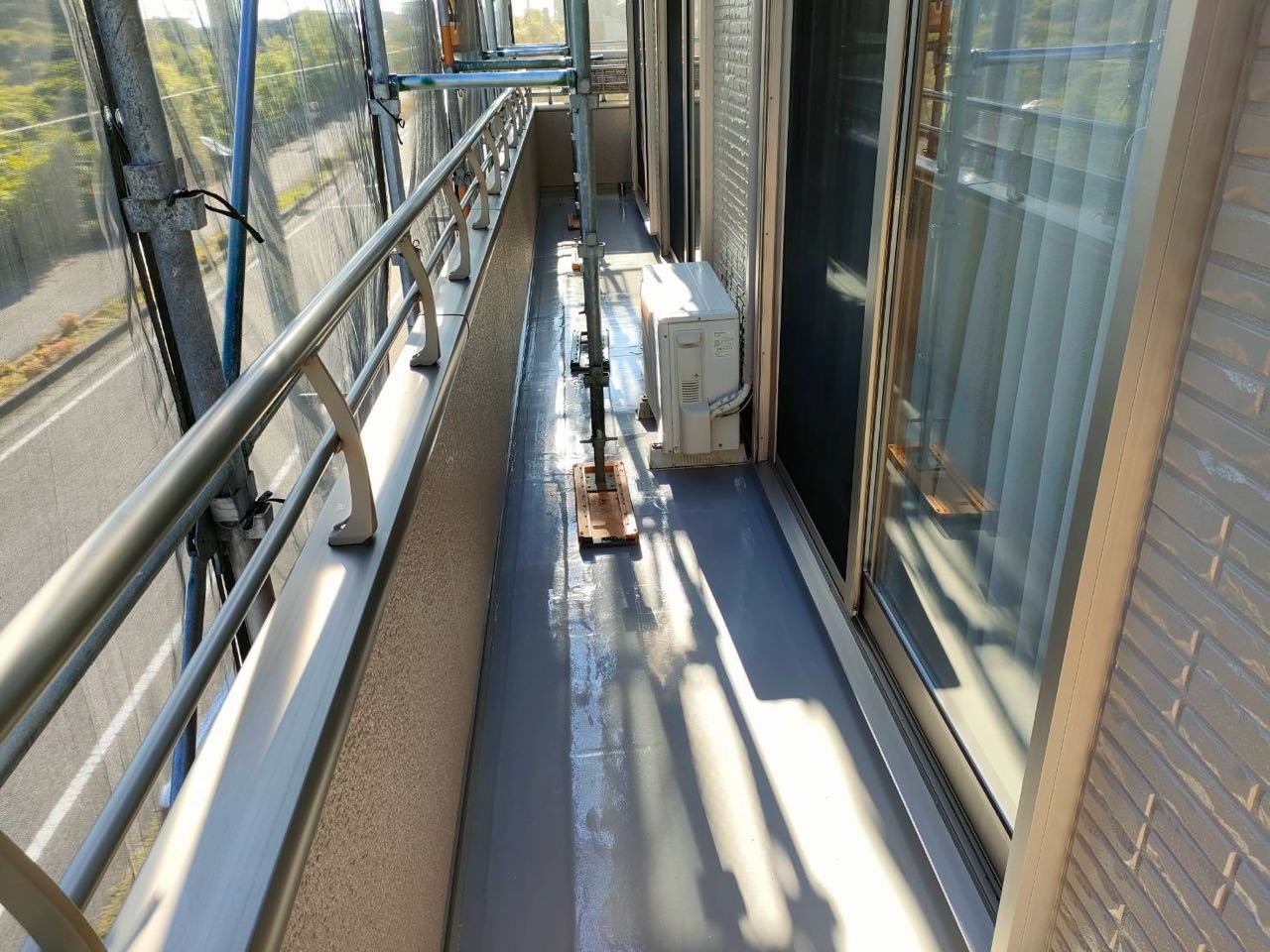 トップコート塗布。