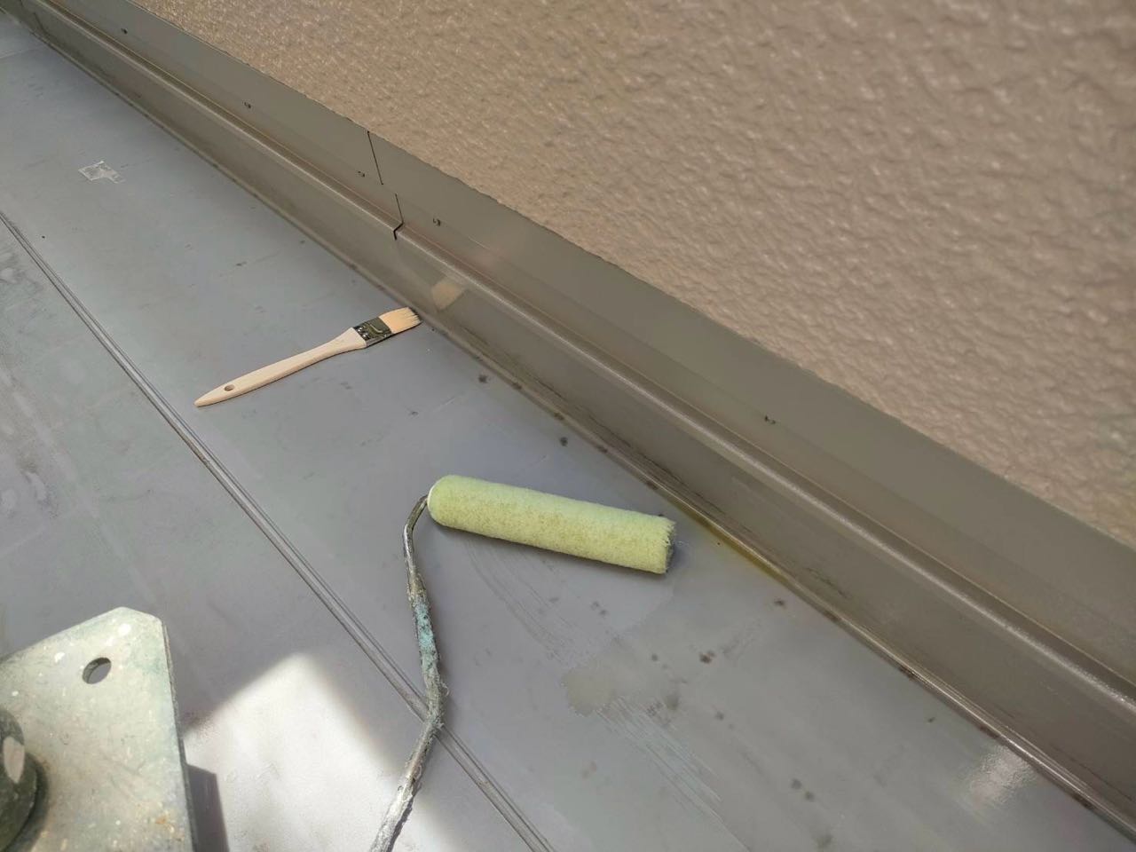 プライマー塗布します。