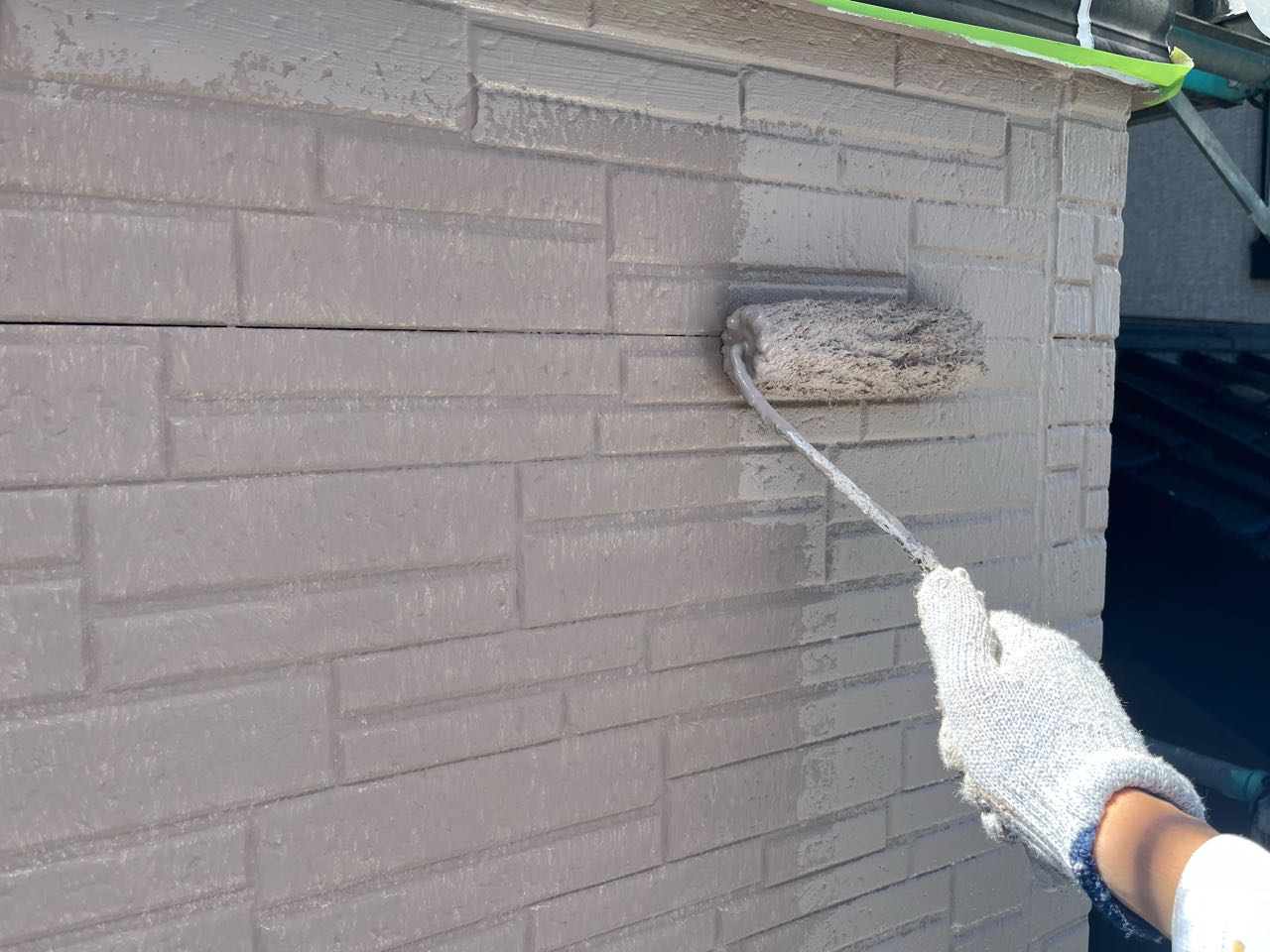 仕上げ塗装2回目です。