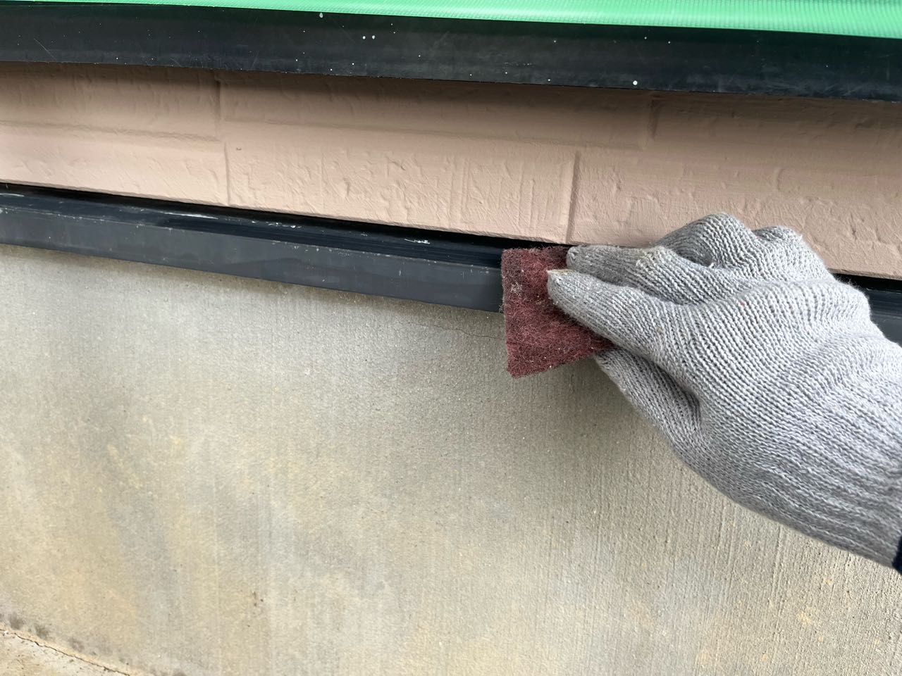 ケレン作業です。