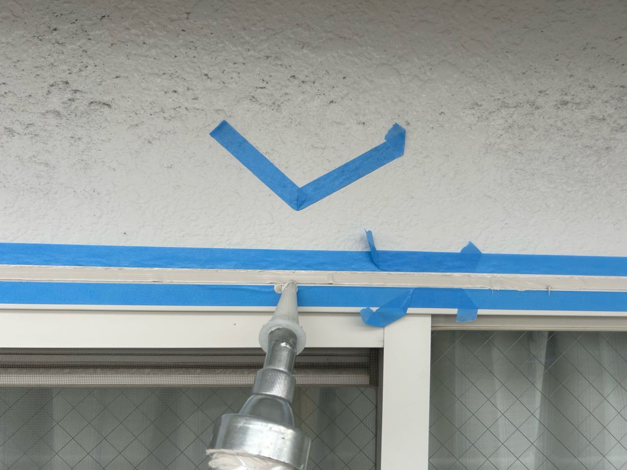 コーキング充填します。