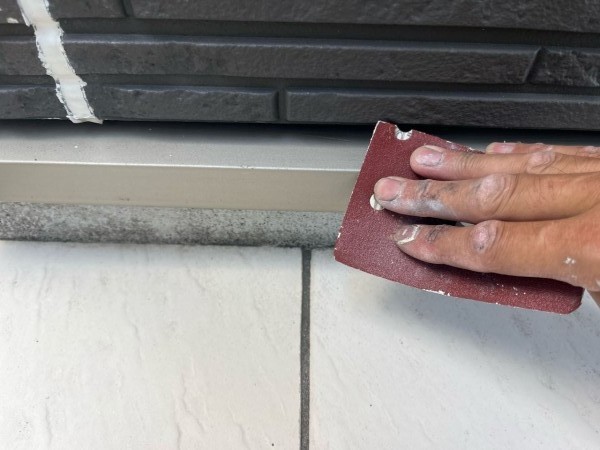 ケレン作業です。