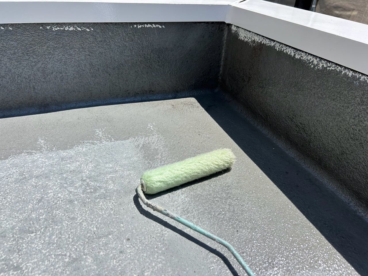 プライマー塗布します。