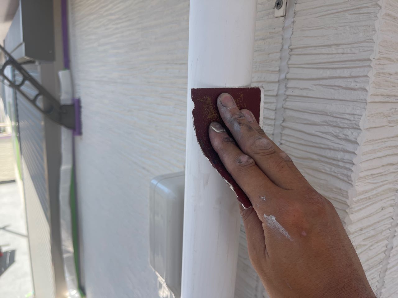 ケレン作業です。