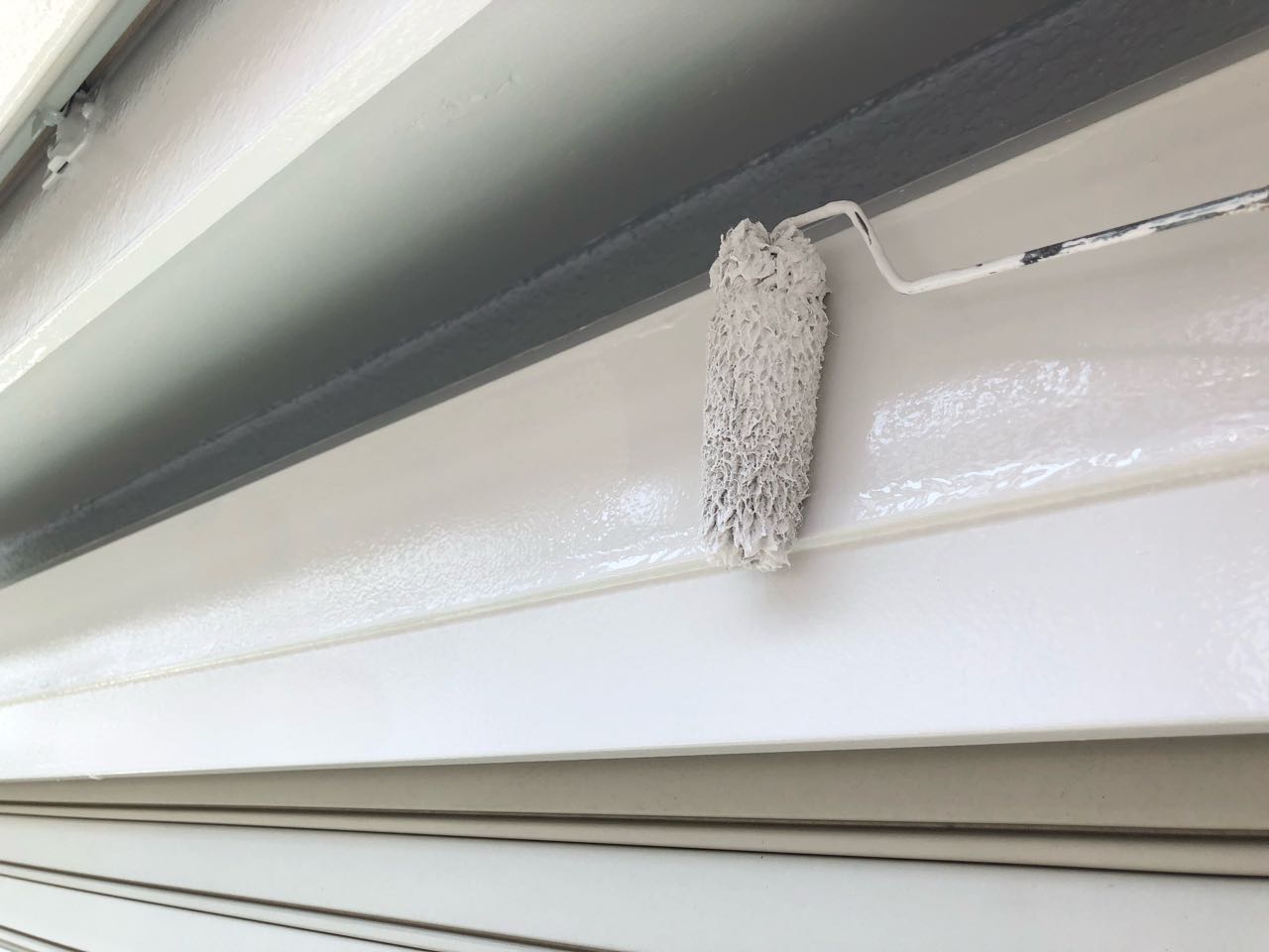 仕上げ塗装2回目です。