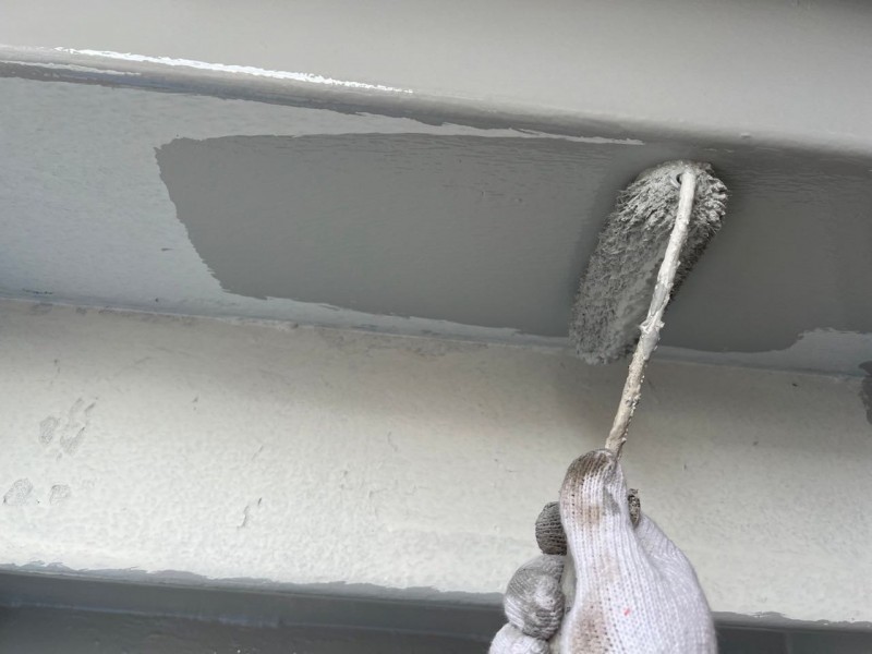 仕上げ塗装2回目です。