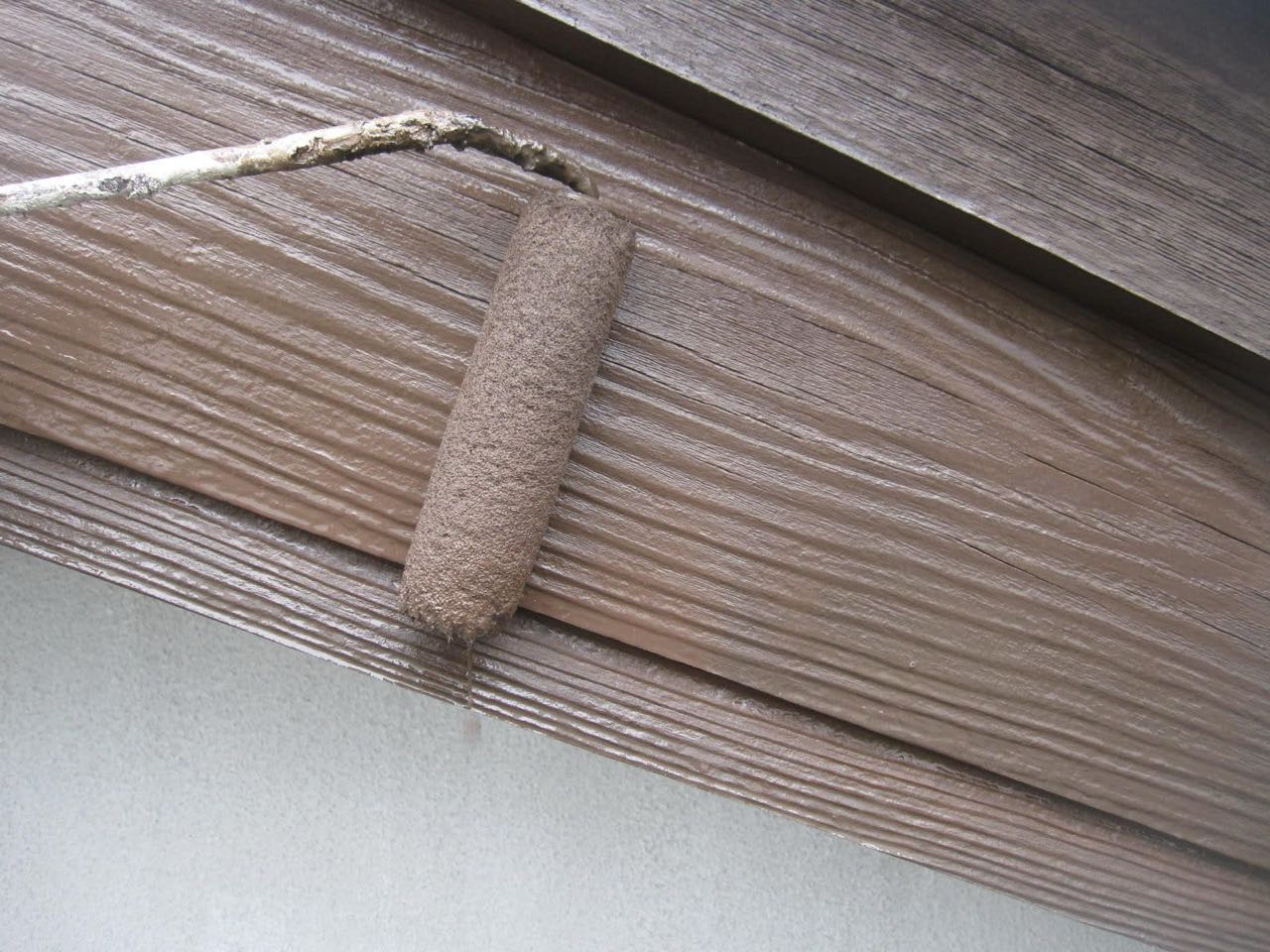 仕上げ塗装2回目です。