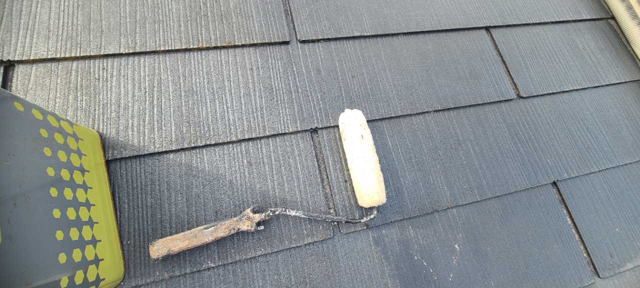 シーラー塗布1回目です。