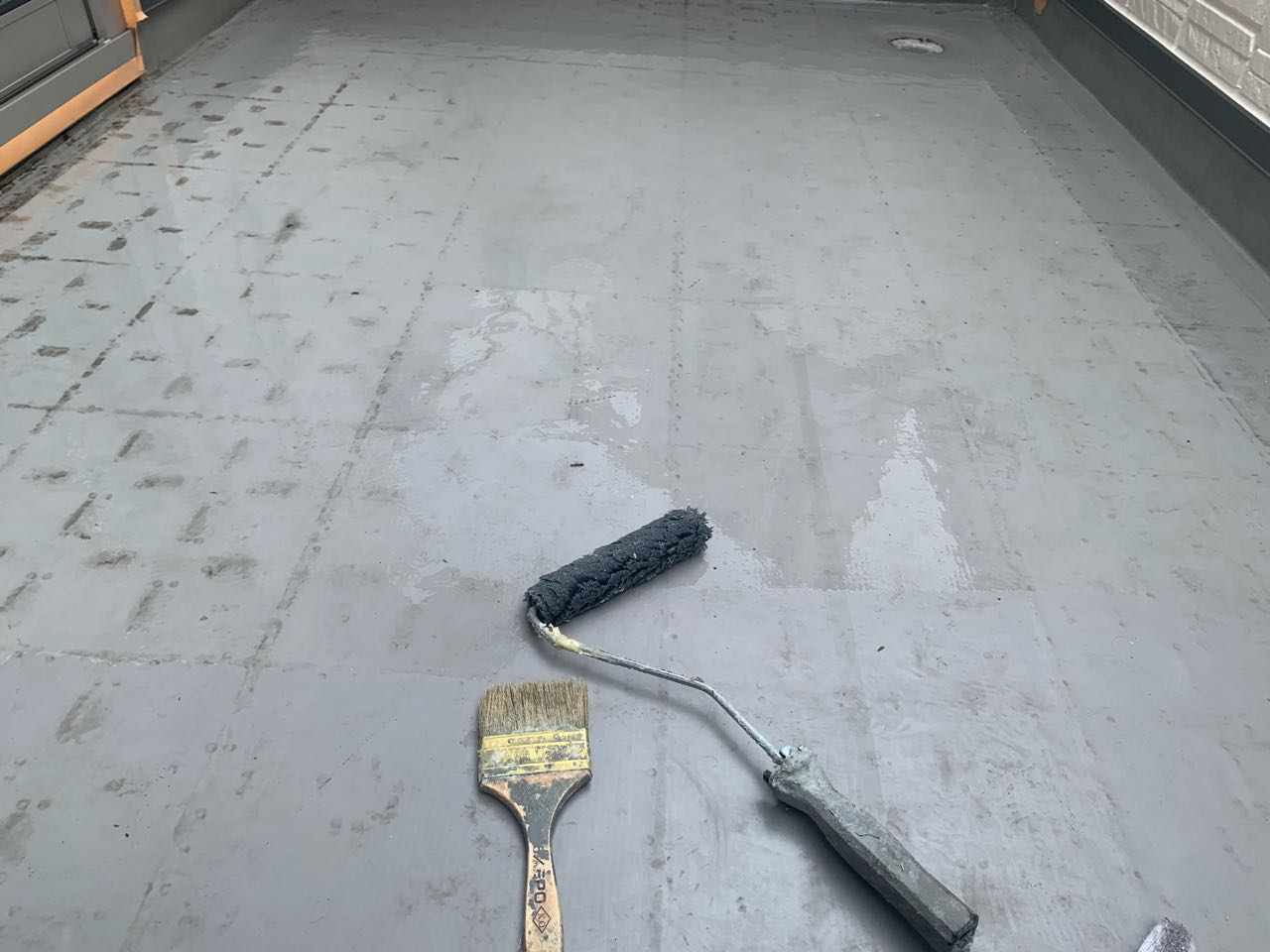 プライマー塗布します。