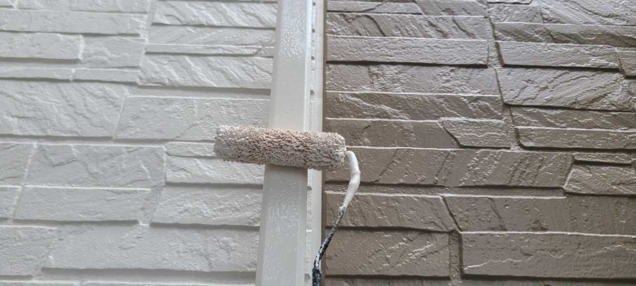 仕上げ塗装2回目です。