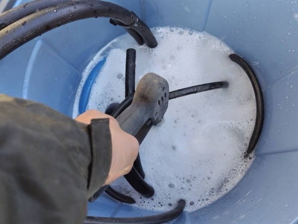 バイオ洗浄原液撹拌。