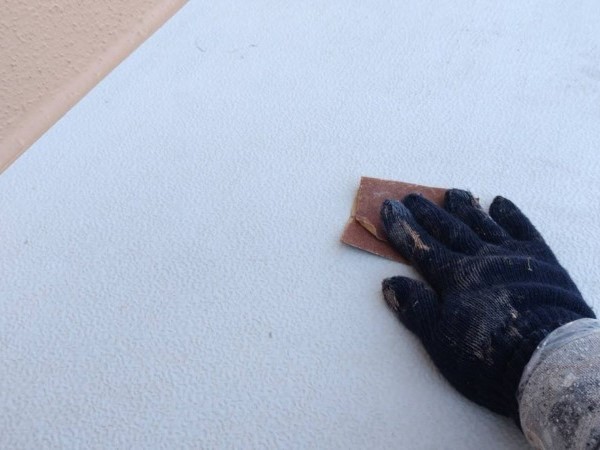 ケレン作業です。