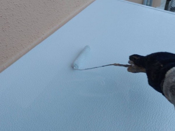 仕上げ塗装2回目です。