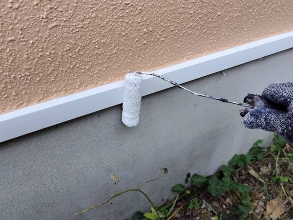 仕上げ塗装2回目です。