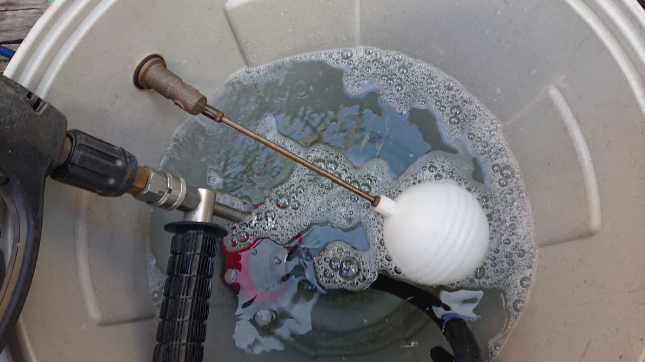 バイオ洗浄原液撹拌。