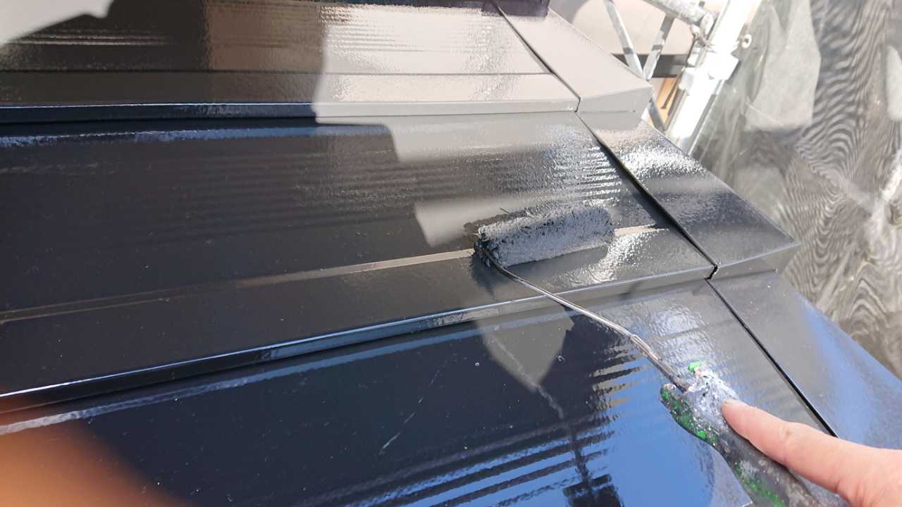 仕上げ塗装2回目です。