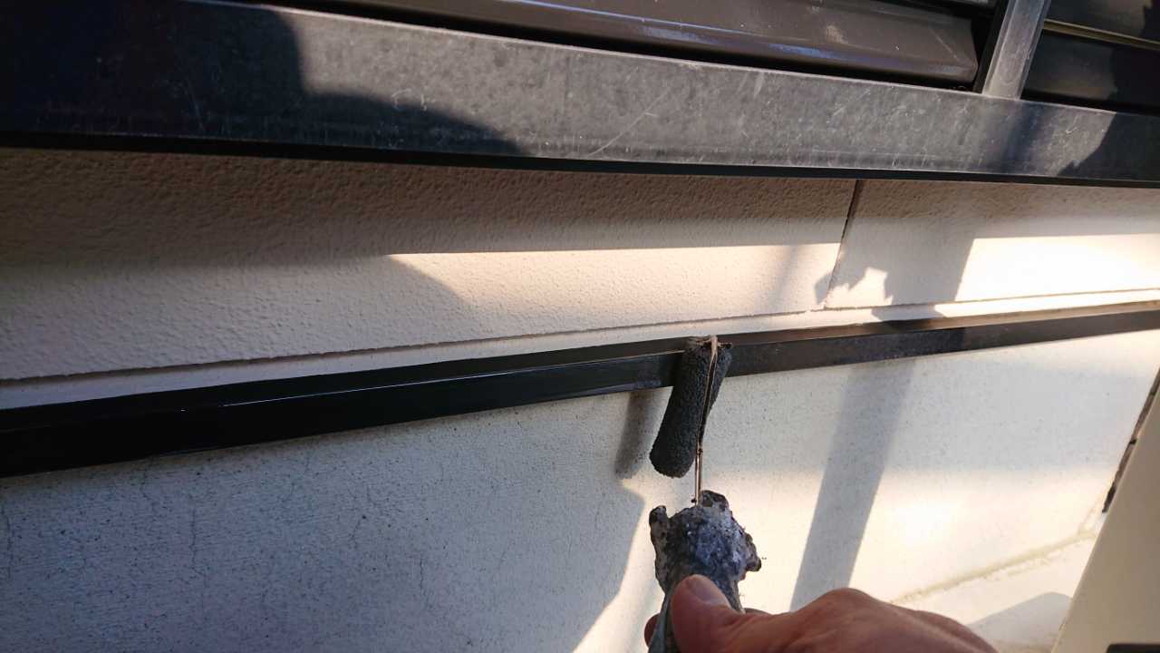 仕上げ塗装2回目です。