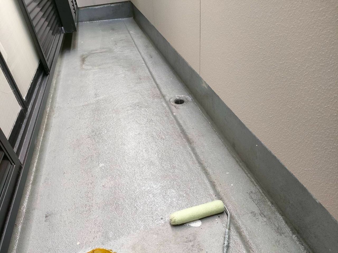 プライマー塗布します。