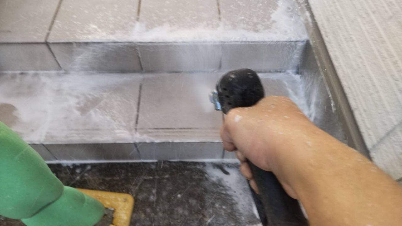 バイオ洗浄塗布です。