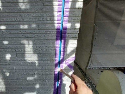 プライマー塗布します。