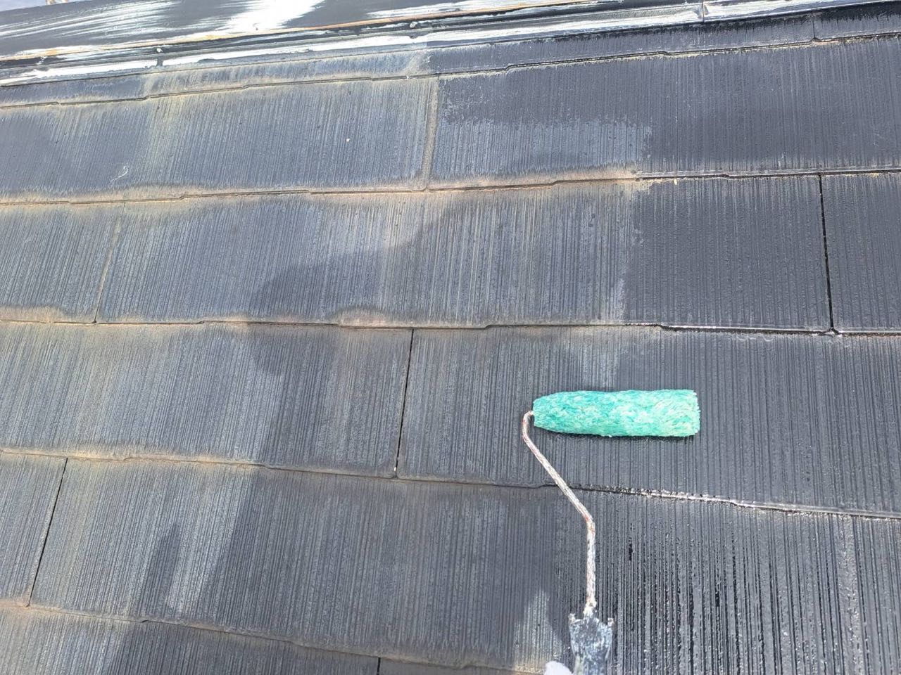 シーラー塗布1回目です。