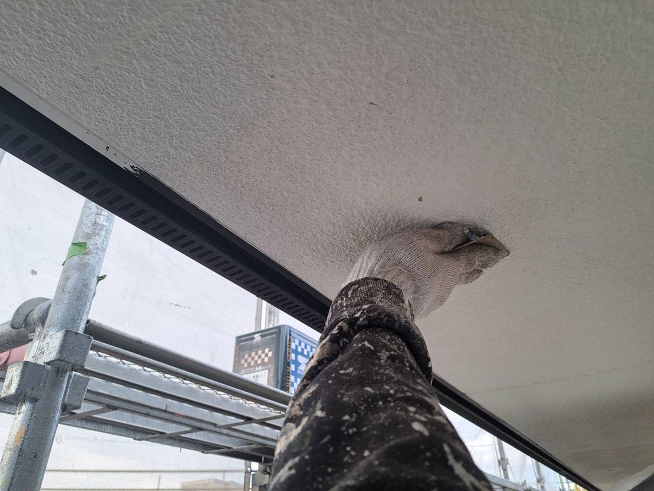 ケレン作業です。