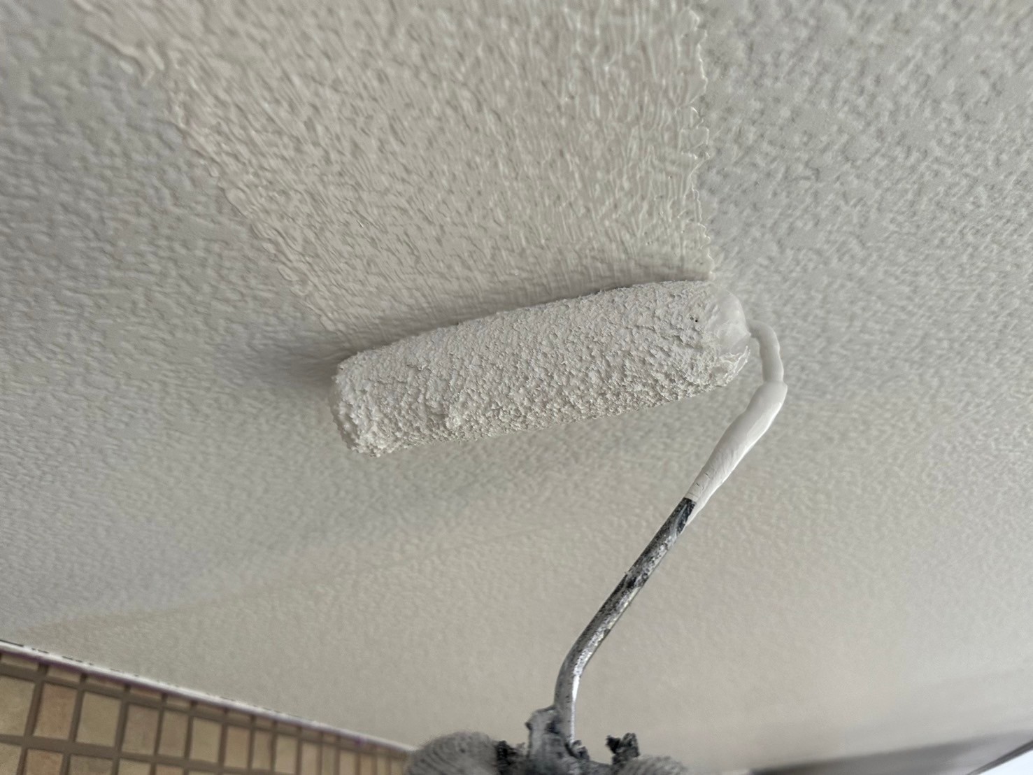 仕上げ塗装2回目です。