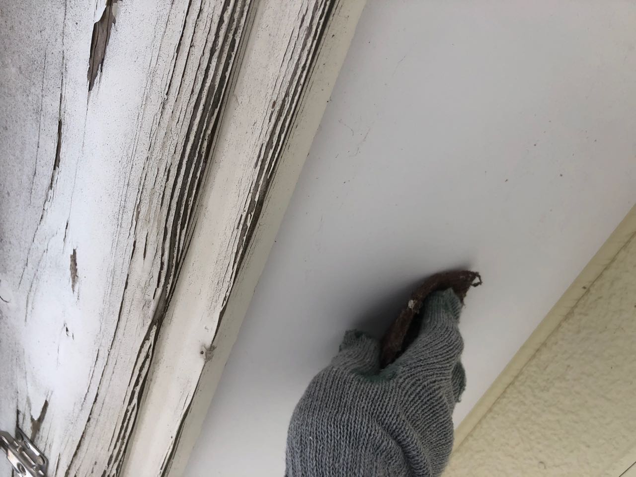 ケレン作業です。