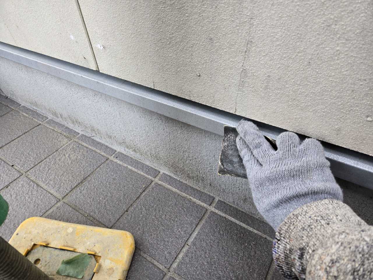 ケレン作業です。