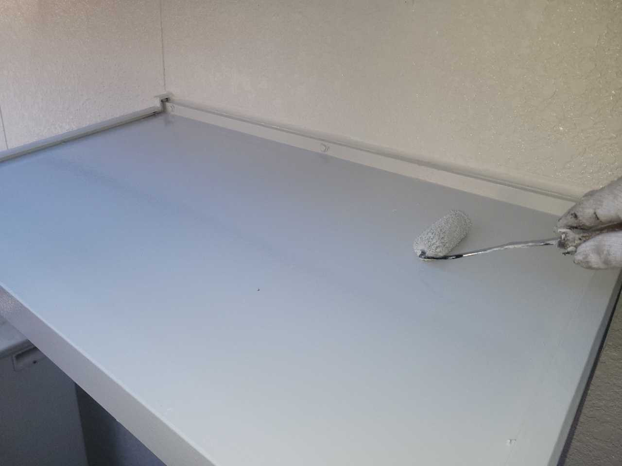 仕上げ塗装2回目です。