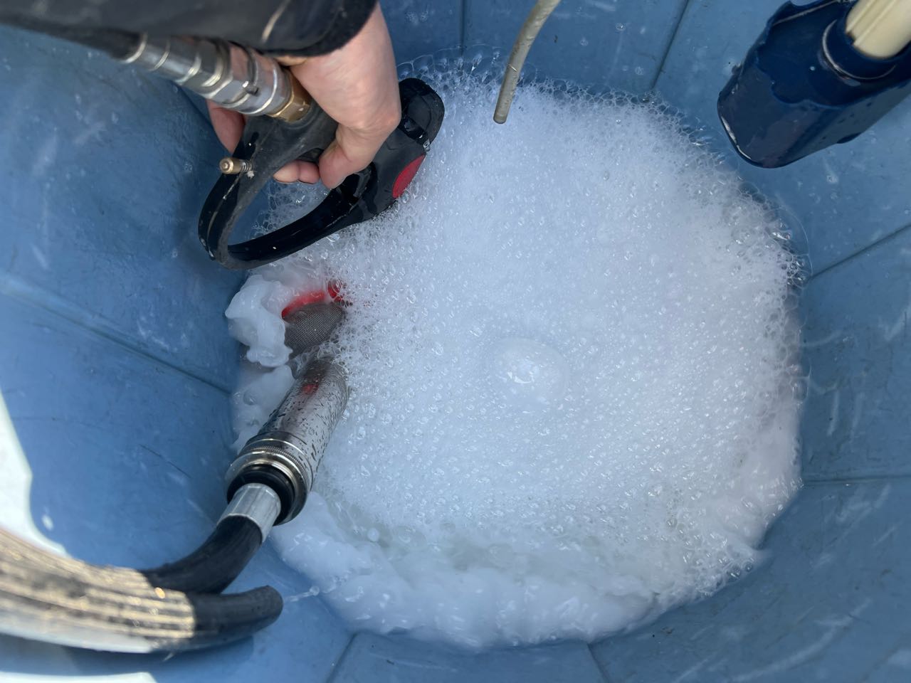 バイオ洗浄原液撹拌。