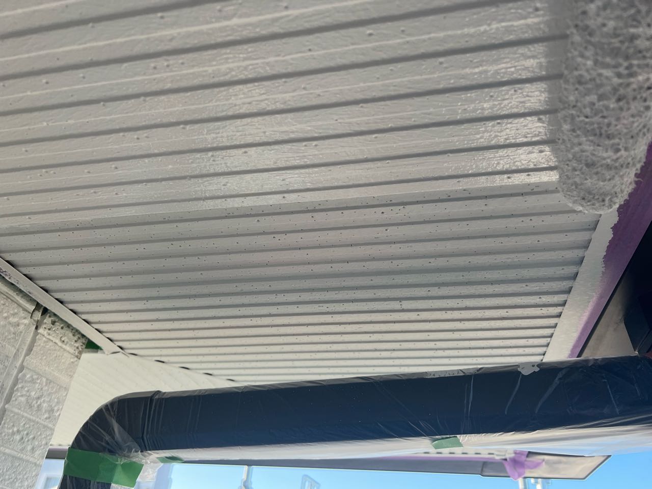 仕上げ塗装2回目です。