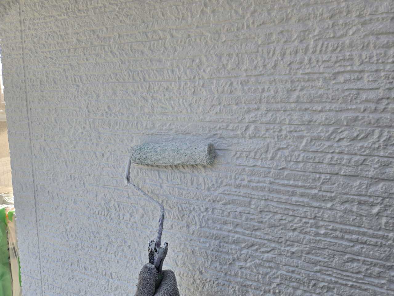 仕上げ塗装2回目です。