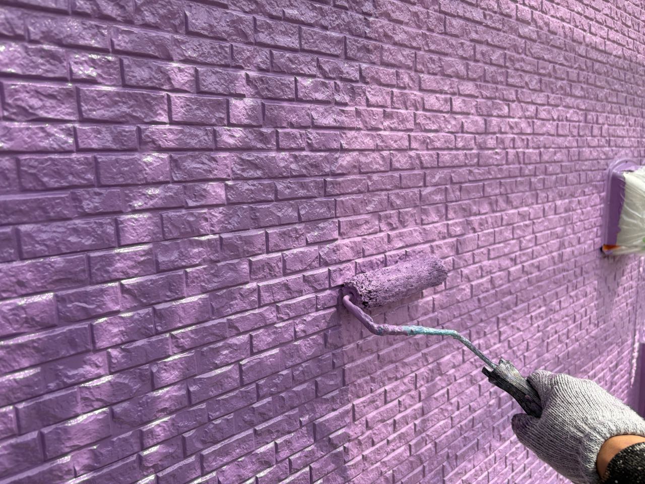 仕上げ塗装2回目です。