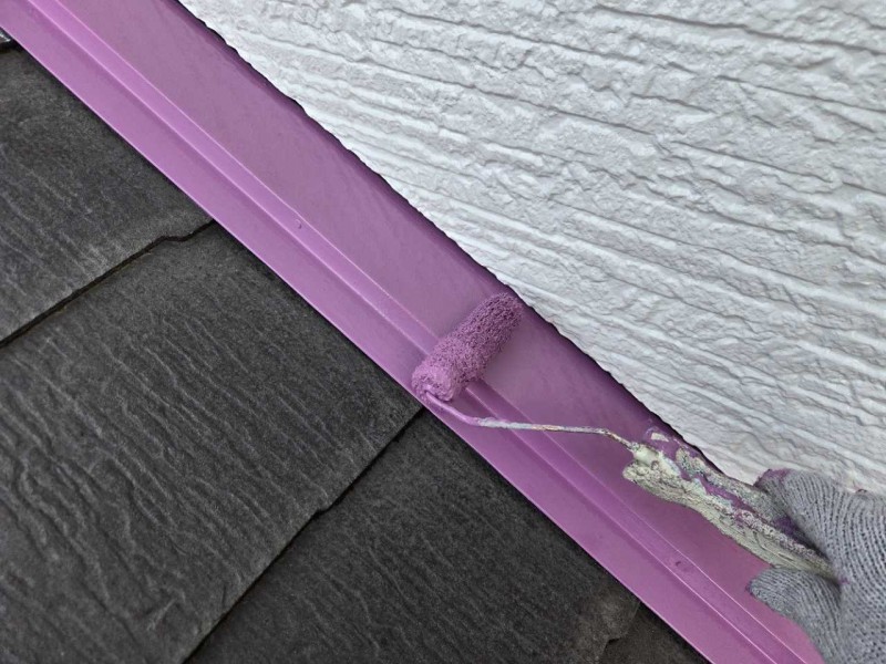 仕上げ塗装2回目です。