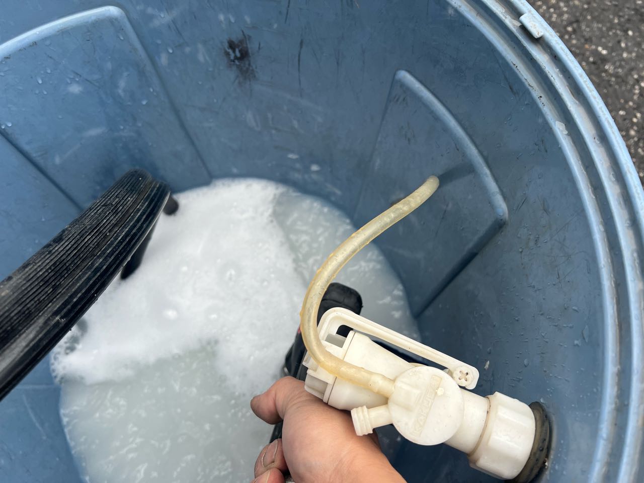 バイオ洗浄原液撹拌。