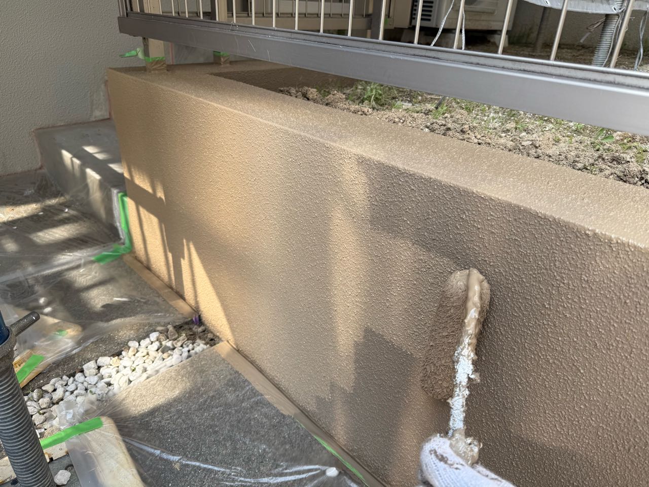 仕上げ塗装2回目です。