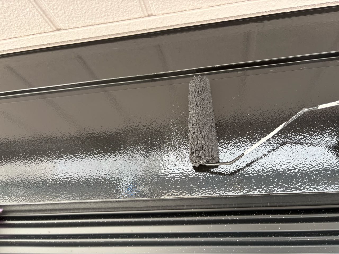 仕上げ塗装2回目です。