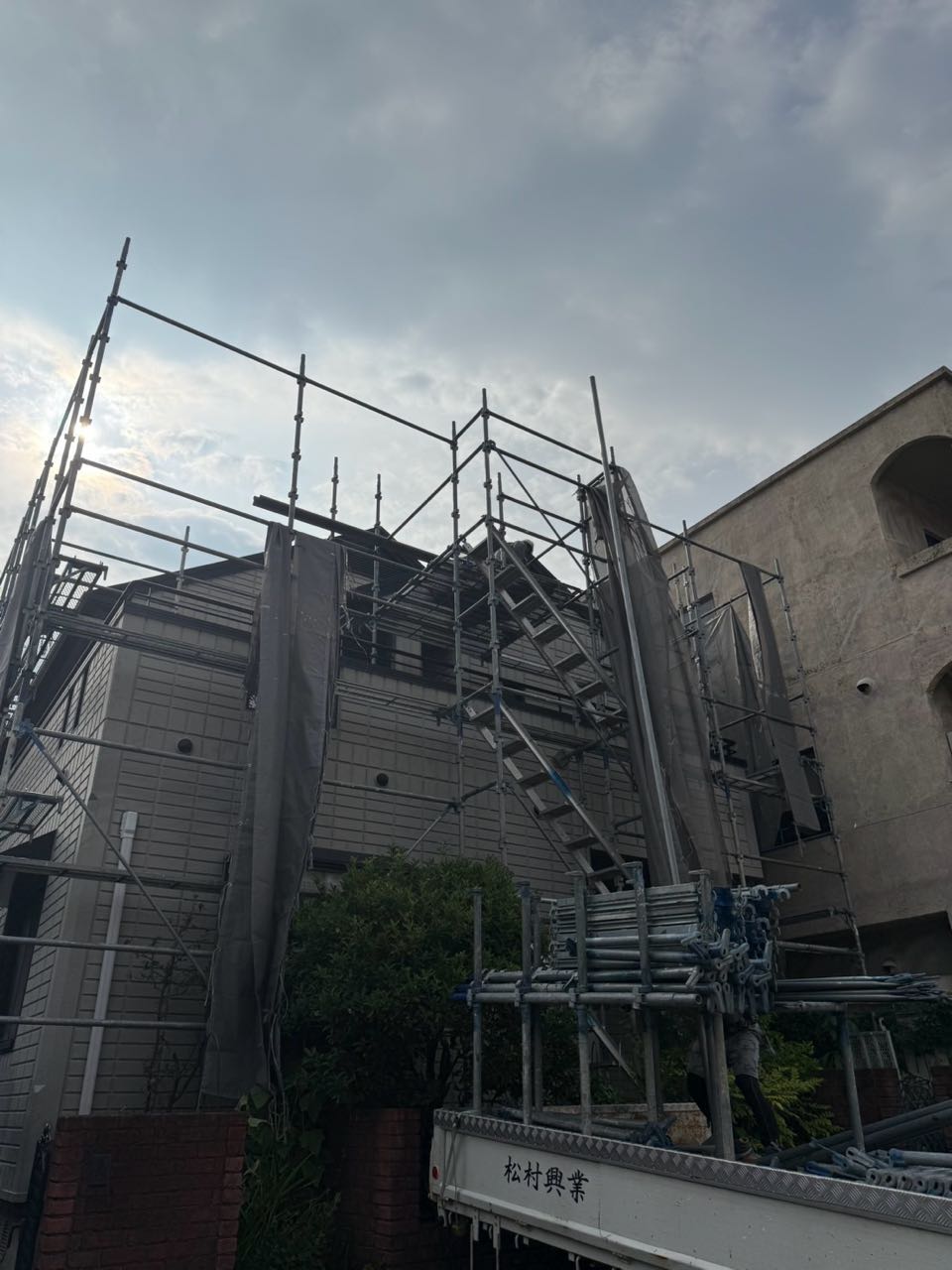 施工中です。